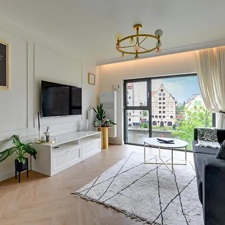 Wintera & Parking By Downtown Appartement *