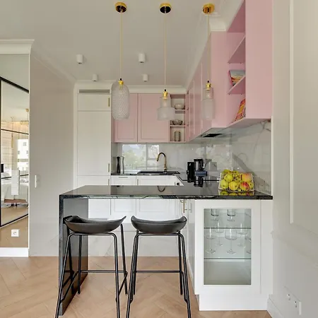 Wintera & Parking By Downtown * Gdańsk