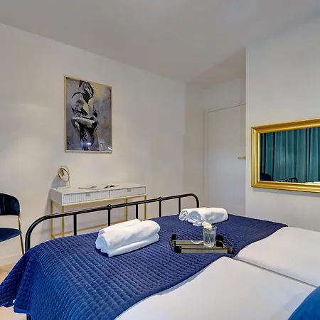 Wintera & Parking By Downtown Apartmanhotel Gdańsk