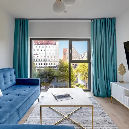 Wintera & Parking By Downtown 4* Gdansk