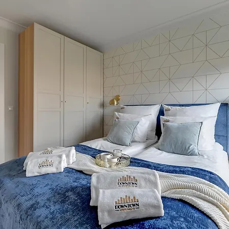 Wintera & Parking By Downtown Aparthotel