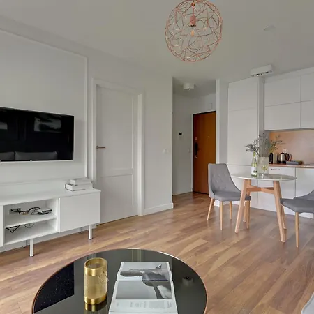 Wintera & Parking By Downtown 4*