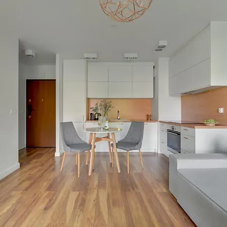 Wintera & Parking By Downtown 4*