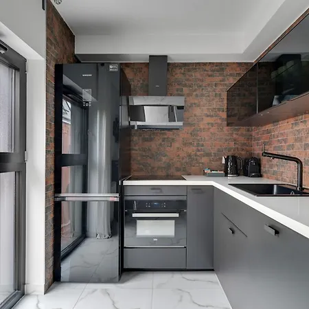 Wintera & Parking By Downtown