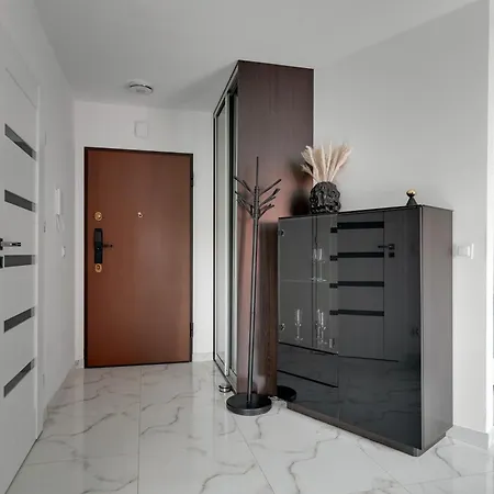 Wintera & Parking By Downtown 4* Gdansk