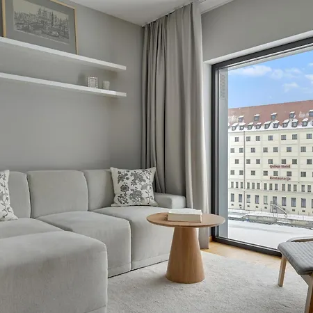 Aparthotel Wintera & Parking By Downtown