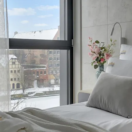 Wintera & Parking By Downtown 아파트호텔 4*