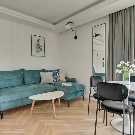 Wintera & Parking By Downtown 4* Gdansk