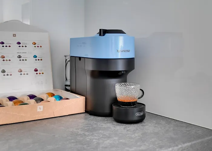 Wintera & Parking By Downtown 4*