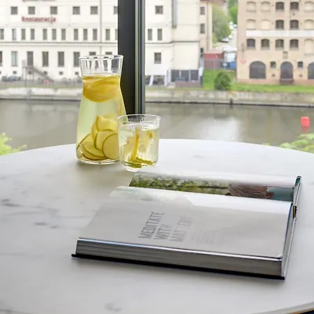 Wintera & Parking By Downtown *