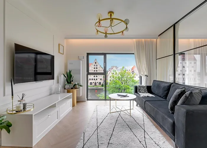 Apart-hotel Wintera & Parking By Downtown Gdańsk