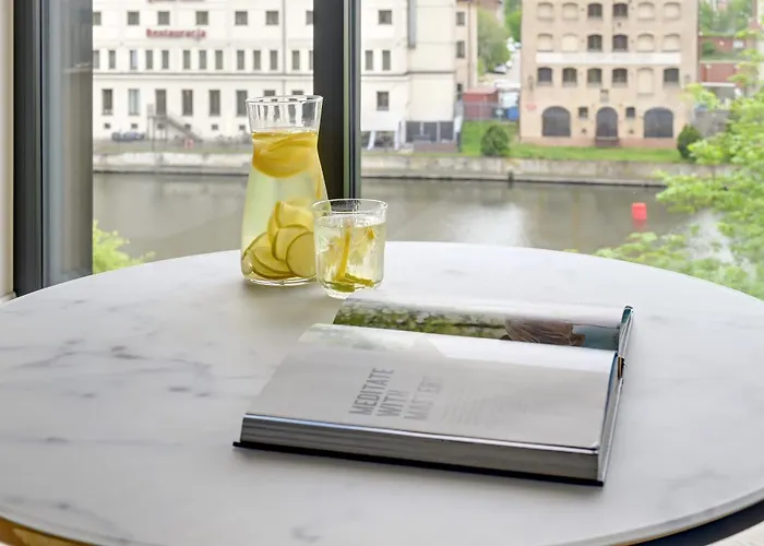 Wintera & Parking By Downtown 4*