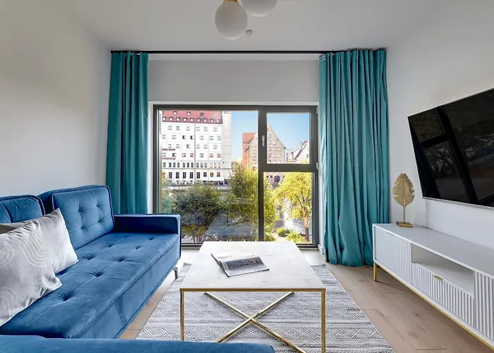 Wintera & Parking By Downtown 4* Gdańsk