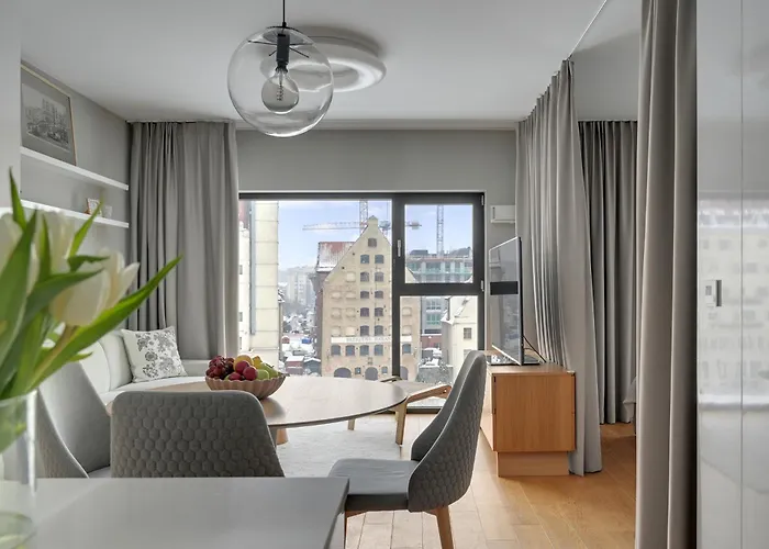 Wintera & Parking By Downtown Apart-hotel