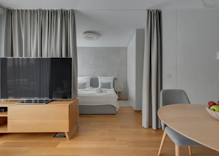 Apart-hotel Wintera & Parking By Downtown Gdańsk